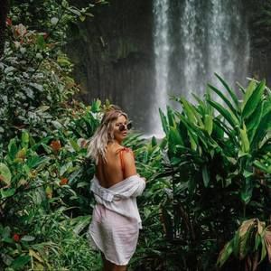 Meet your Posher, Melanie